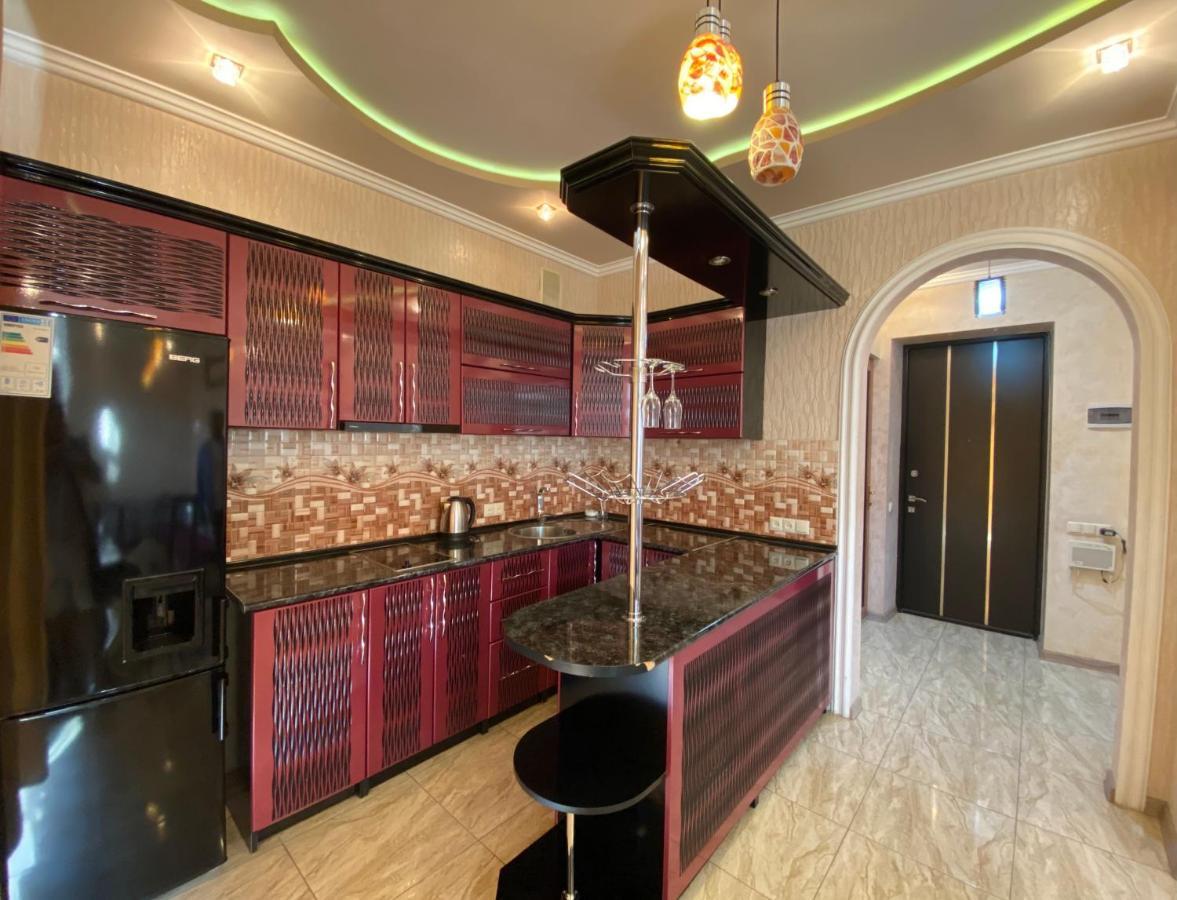 Amiryan Street 1 Bedroom Deluxe Apartment With Balcony Am104 Yerevan Ngoại thất bức ảnh